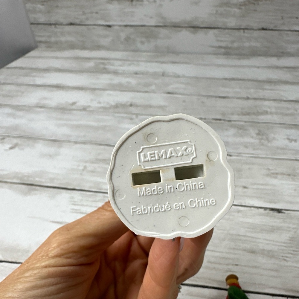 Department 56 CHILD'S PLAY 58415 Christmas Village - Box Rolling Hoops and tree - Picture 5 of 9